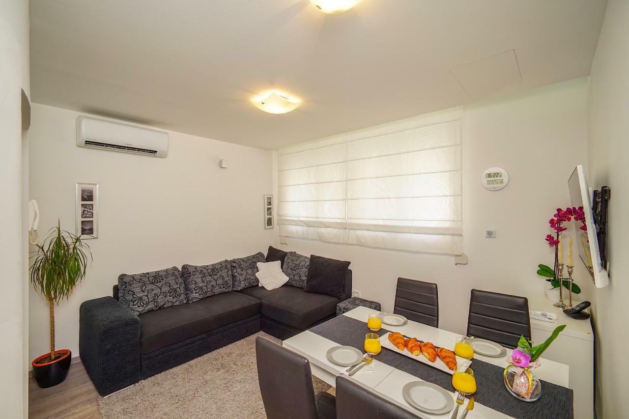 Stay In Сплит Экстерьер фото